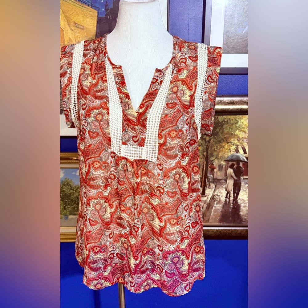 Daniel Rainn Red Paisley V-Neck Tunic with Cream Crochet Trim Size-XL